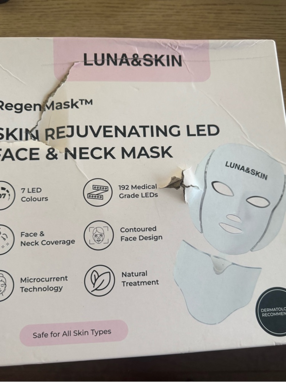 Luna & Skin rejuvenating LED face and neck mask